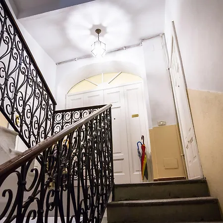 Design - Bymyhomeincomo Appartamento Côme