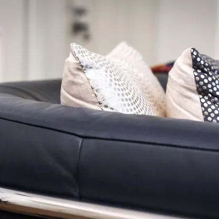 Design - Bymyhomeincomo Appartamento